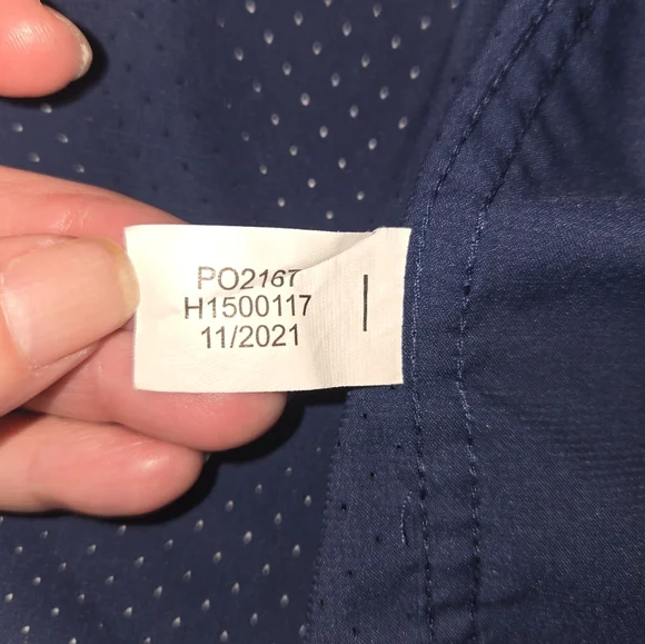 Huk Men's Blue Button Down Shirt Lot Ot 2 Sz XL - Picture 3 of 10